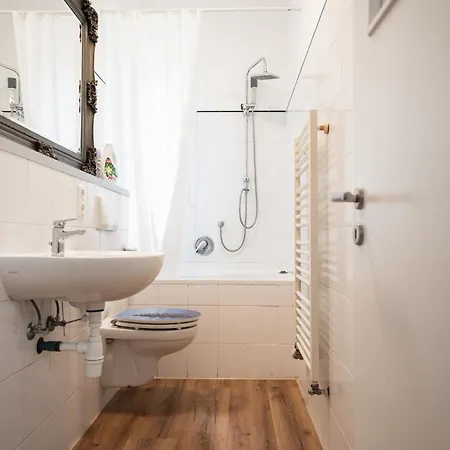 Appartement Gaestezimmer Kalb